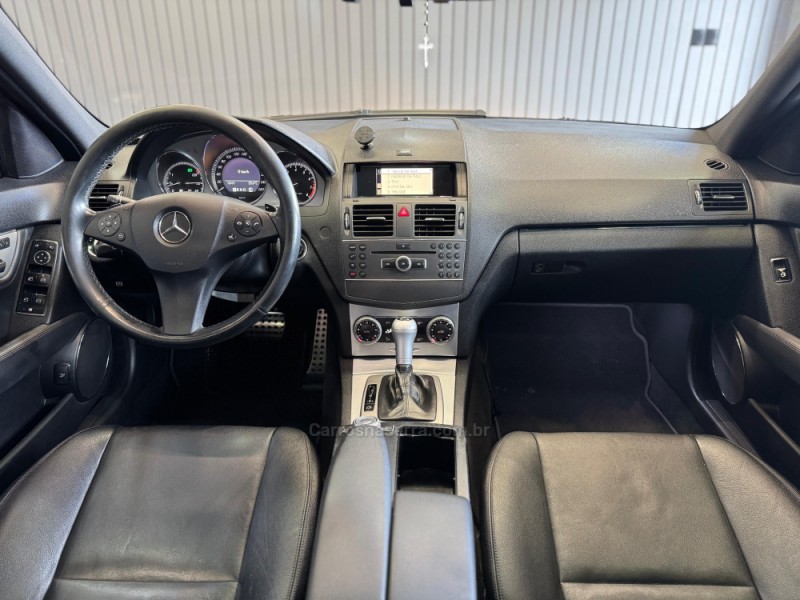 C 200 1.8 CGI TOURING AVANTGARDE 16V GASOLINA 4P AUTOMÁTICO - 2011 - DOIS IRMãOS