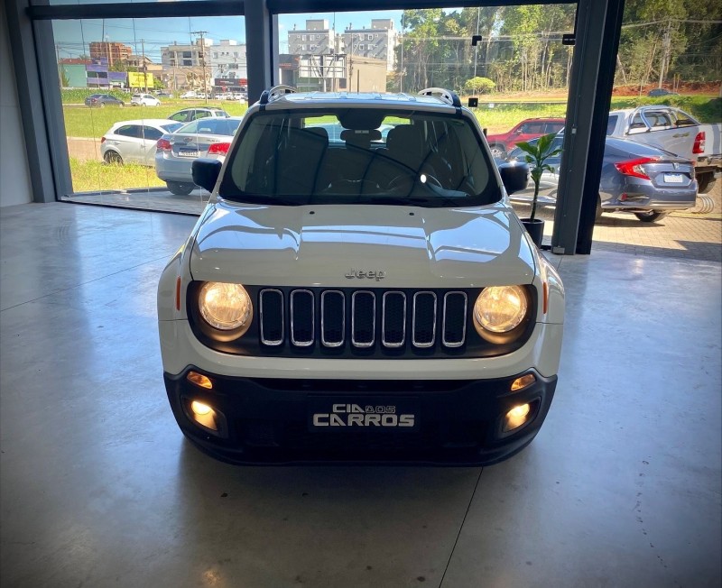 RENEGADE 1.8 16V FLEX SPORT 4P AUTOMÁTICO - 2016 - LAJEADO