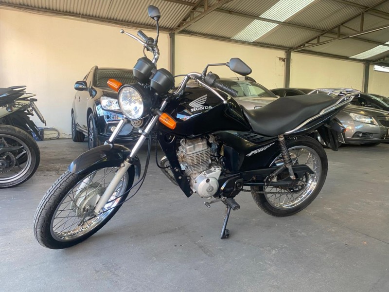 HONDA - CG 125 - 2009/2009 - Preta - R$ 9.900,00