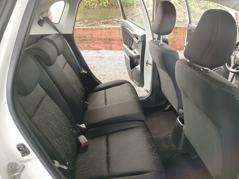 FIT 1.5 LX 16V FLEX 4P MANUAL - 2017 - CAXIAS DO SUL