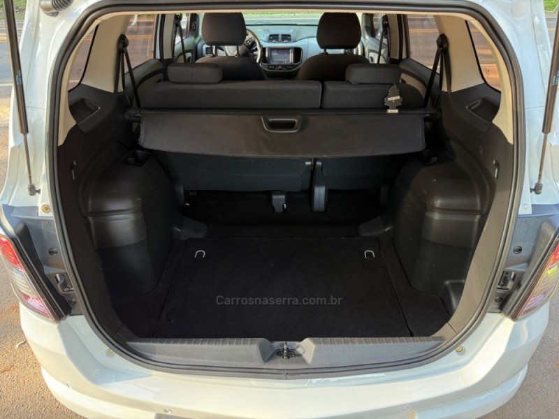 SPIN 1.8 ADVANTAGE 8V FLEX 4P AUTOMÁTICO - 2017 - DOIS IRMãOS