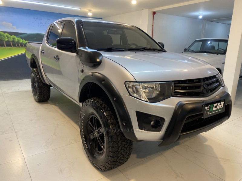 L200 TRITON 3.2 GL 4X4 CD 16V TURBO INTERCOLER DIESEL 4P MANUAL - 2013 - BENTO GONçALVES