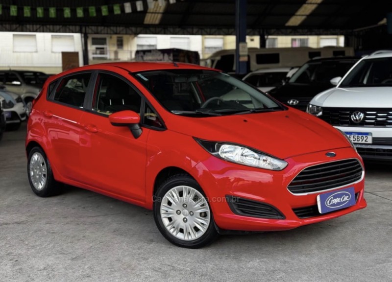 FIESTA 1.5 SE HATCH 16V FLEX 4P MANUAL - 2015 - CAXIAS DO SUL