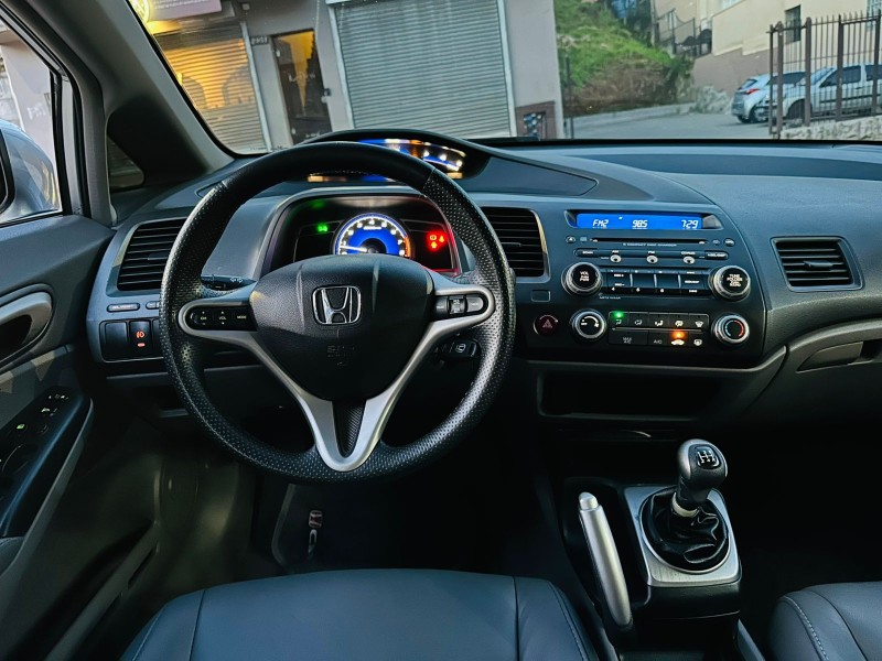 CIVIC 1.8 LXL 16V FLEX 4P MANUAL - 2010 - CAXIAS DO SUL