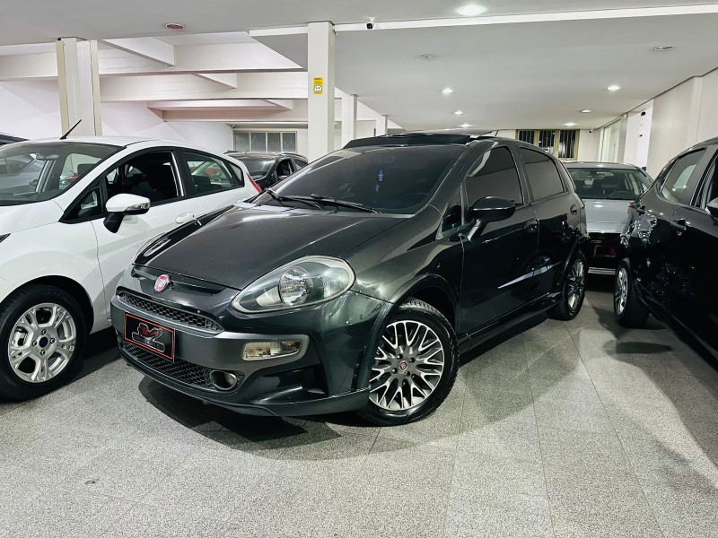 punto 1.8 blackmotion 16v flex 4p manual 2014 caxias do sul