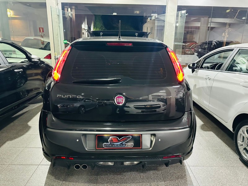 PUNTO 1.8 BLACKMOTION 16V FLEX 4P MANUAL - 2014 - CAXIAS DO SUL