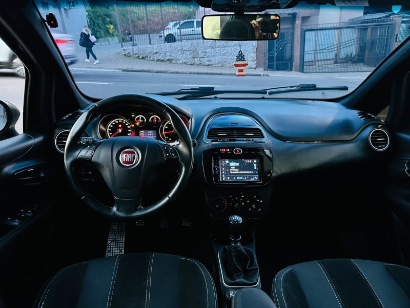 PUNTO 1.8 BLACKMOTION 16V FLEX 4P MANUAL - 2014 - CAXIAS DO SUL