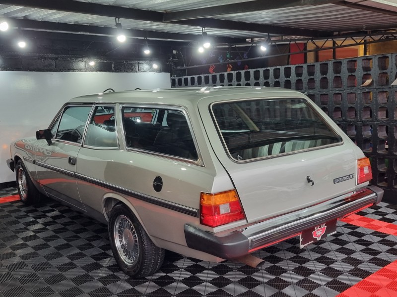 CARAVAN  - 1986 - TEUTôNIA