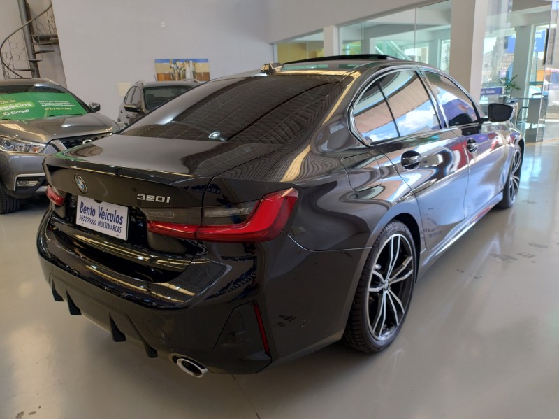 320I 2.0 M SPORT 16V TURBO ACTIVEFLEX 4P AUTOMÁTICO - 2024 - BENTO GONçALVES