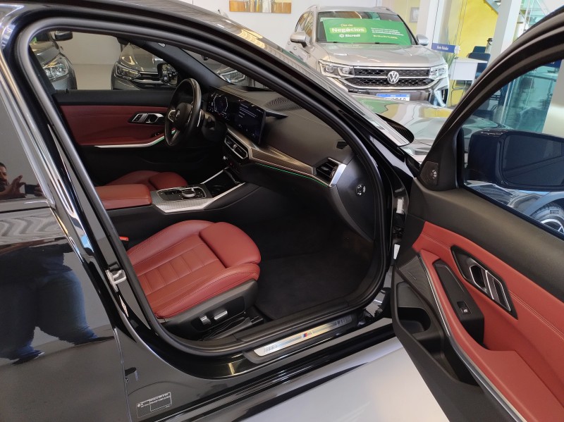 320I 2.0 M SPORT 16V TURBO ACTIVEFLEX 4P AUTOMÁTICO - 2024 - BENTO GONçALVES