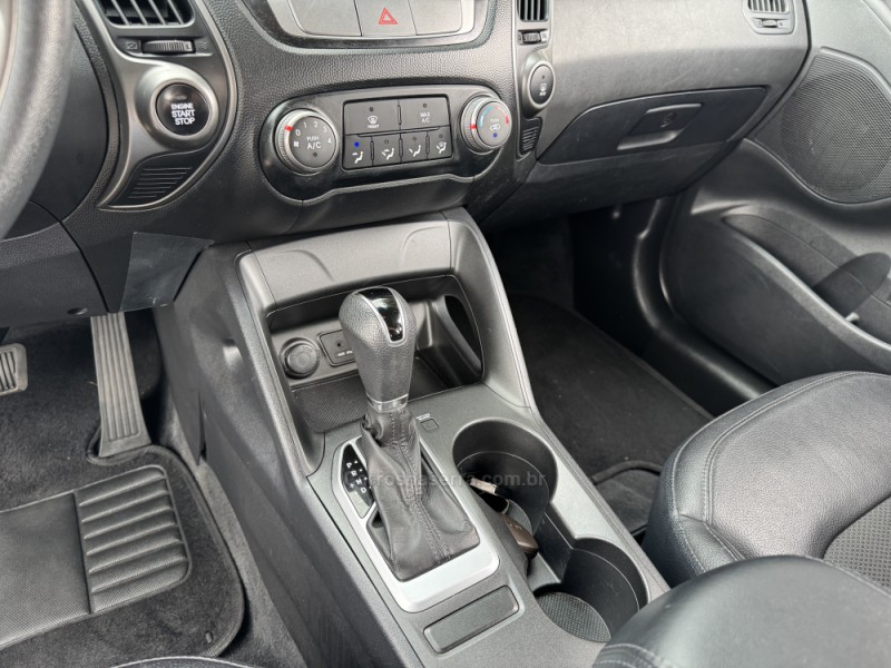 IX35 2.0 MPFI GLS 4X2 16V GASOLINA 4P AUTOMÁTICO - 2016 - CASCA