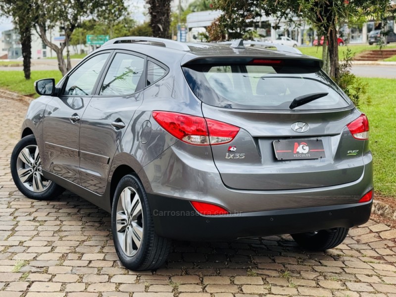 IX35 2.0 MPFI GLS 4X2 16V GASOLINA 4P AUTOMÁTICO - 2016 - CASCA