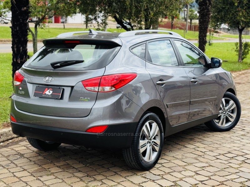 IX35 2.0 MPFI GLS 4X2 16V GASOLINA 4P AUTOMÁTICO - 2016 - CASCA