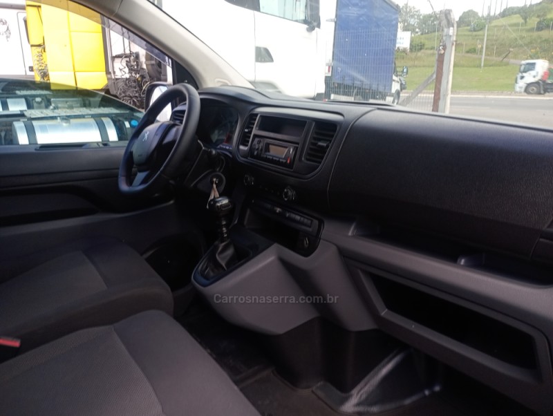 EXPERT 1.6 BLUEHDI DIESEL BUSINESS PACK MANUAL - 2018 - FARROUPILHA