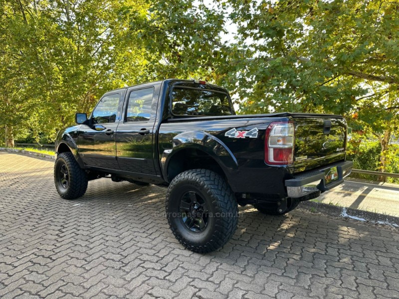 RANGER 3.0 XLT 4X4 CD 16V TURBO ELETRONIC DIESEL 4P MANUAL - 2011 - DOIS IRMãOS