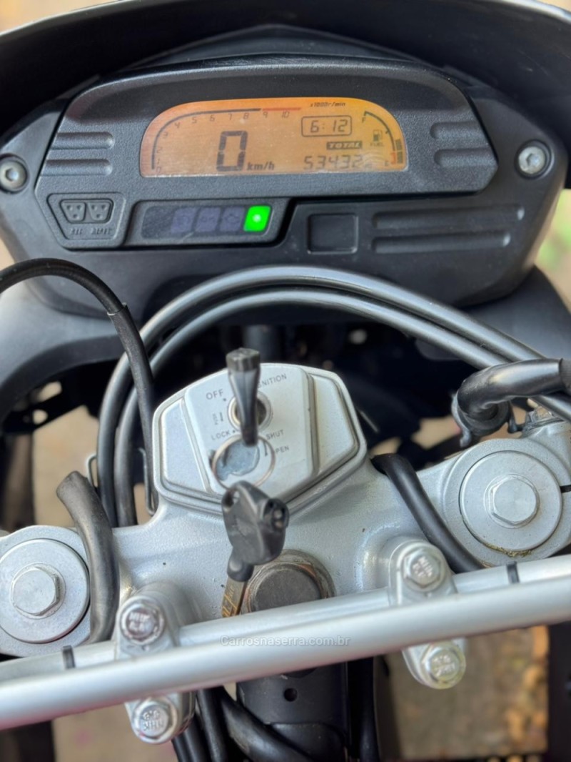 XRE 300  - 2011 - LAJEADO