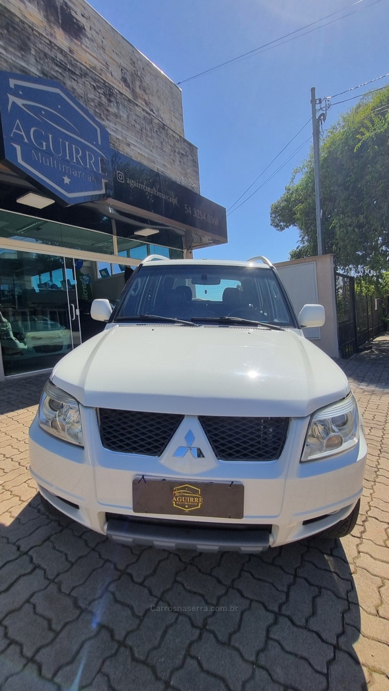 PAJERO TR4 2.0 4X4 16V 131CV GASOLINA 4P AUTOMÁTICO - 2014 - PASSO FUNDO