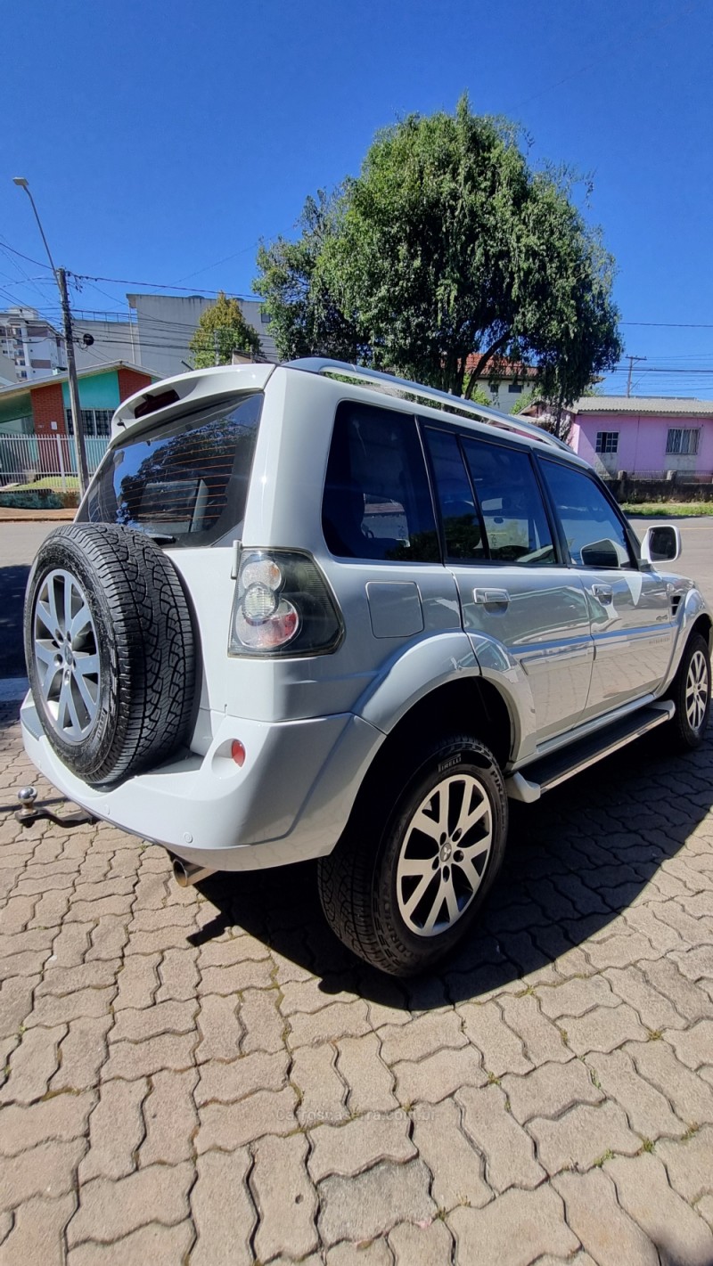 PAJERO TR4 2.0 4X4 16V 131CV GASOLINA 4P AUTOMÁTICO - 2014 - PASSO FUNDO