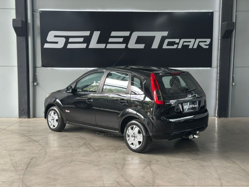 FIESTA 1.6 MPI CLASS HATCH 8V FLEX 4P MANUAL - 2013 - NOVO HAMBURGO