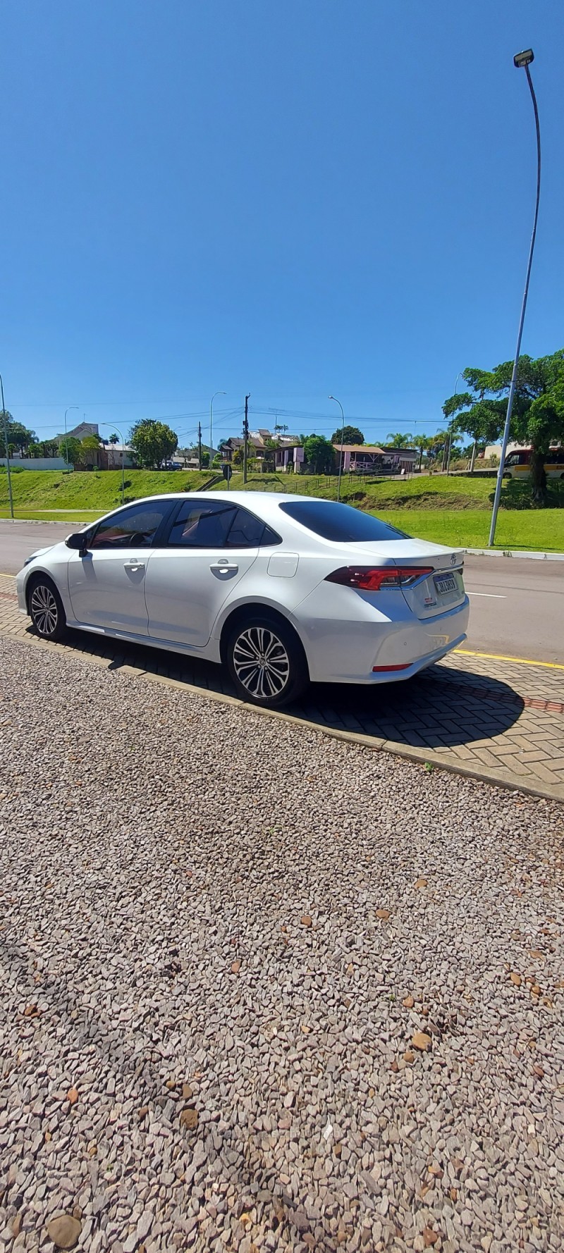 COROLLA 2.0 XEI 16V FLEX 4P AUTOMÁTICO - 2023 - BOM PRINCíPIO