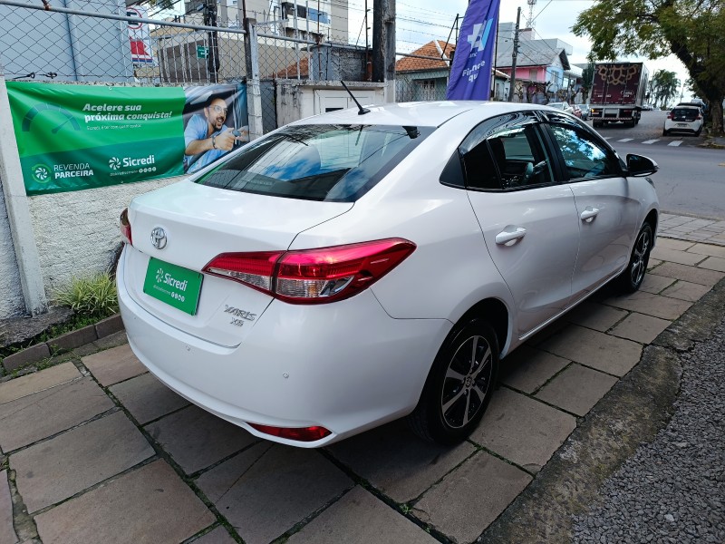 YARIS 1.5 XS CONNECT SEDAN 16V FLEX 4P AUTOMÁTICO - 2021 - BENTO GONçALVES