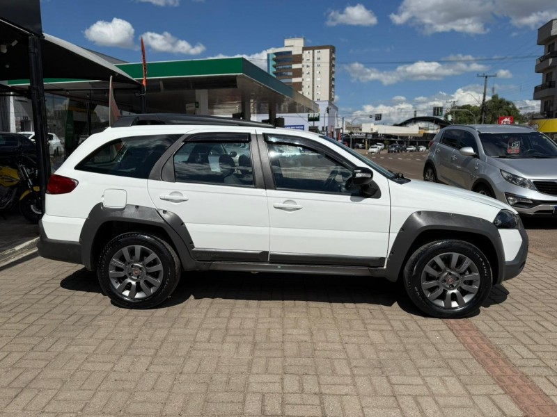 PALIO 1.8 MPI ADVENTURE WEEKEND 8V FLEX 4P MANUAL - 2020 - LAGOA VERMELHA