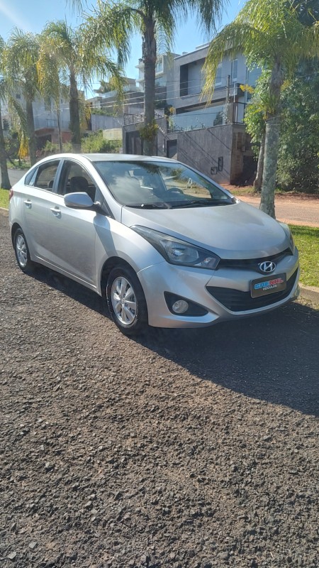 HB20S 1.0 COMFORT PLUS 5 ANOS 12V FLEX 4P MANUAL - 2014 - CAMPO BOM