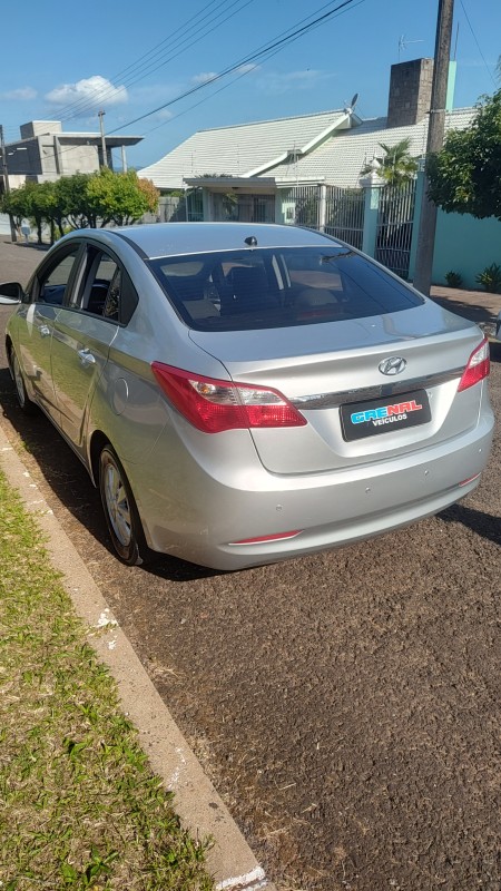 HB20S 1.0 COMFORT PLUS 5 ANOS 12V FLEX 4P MANUAL - 2014 - CAMPO BOM