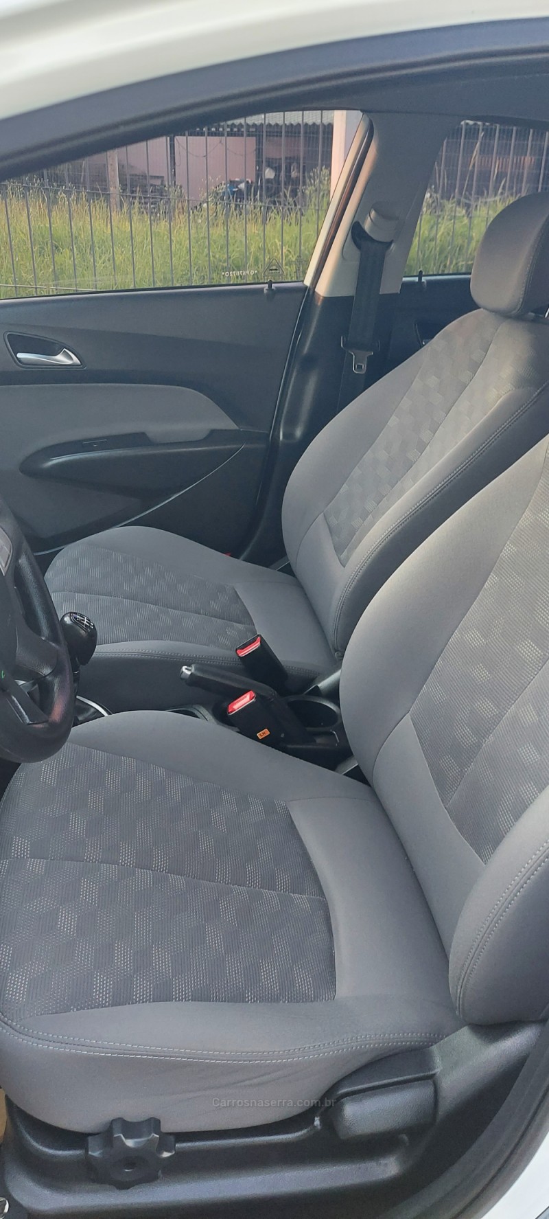 HB20S 1.6 COMFORT PLUS 16V FLEX 4P MANUAL - 2016 - BOM PRINCíPIO