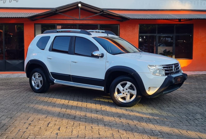duster 1.6 dakar 4x2 16v flex 4p manual 2015 canela