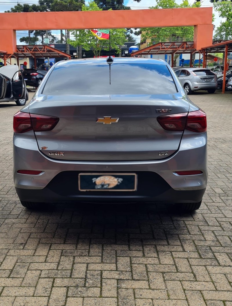 ONIX 1.0 LTZ 8V TURBO FLEX 4P AUTOMÁTICO - 2024 - CANELA