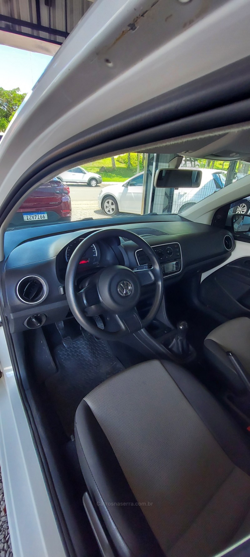 UP 1.0 MPI TAKE UP 12V FLEX 4P MANUAL - 2017 - BOM PRINCíPIO