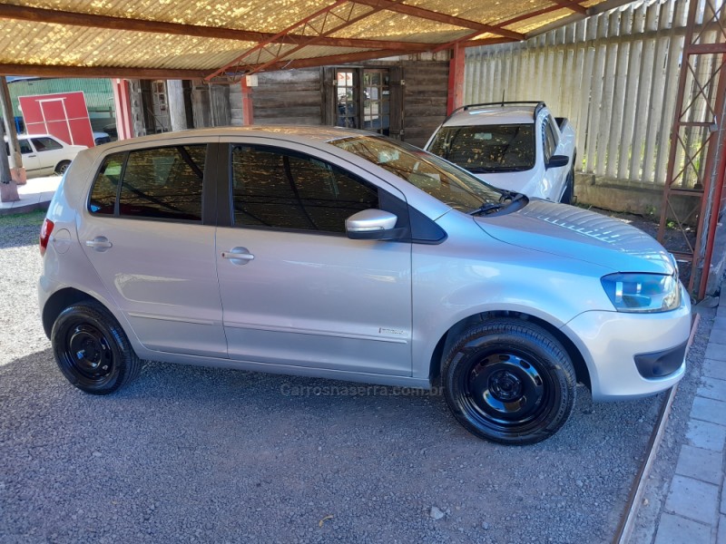 FOX 1.6 MI 8V FLEX 4P MANUAL - 2013 - VERANóPOLIS