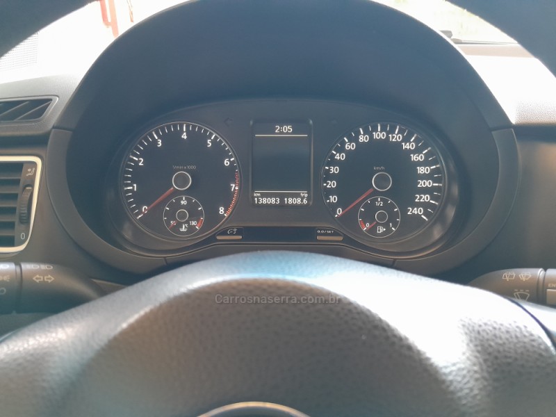 FOX 1.6 MI 8V FLEX 4P MANUAL - 2013 - VERANóPOLIS