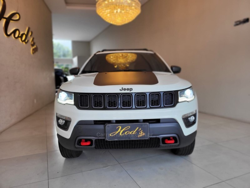 COMPASS 2.0 TRAILHAWK TD350 TURBO DIESEL 4X4 4P AUTOMÁTICO - 2017 - CANELA