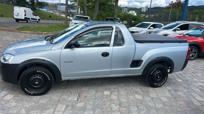 MONTANA 1.4 MPFI CONQUEST CS 8V FLEX 2P MANUAL - 2010 - FARROUPILHA