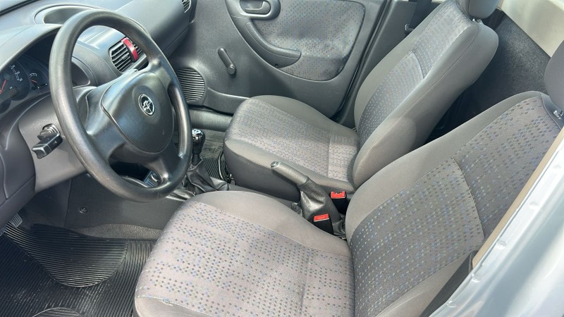 MONTANA 1.4 MPFI CONQUEST CS 8V FLEX 2P MANUAL - 2010 - FARROUPILHA