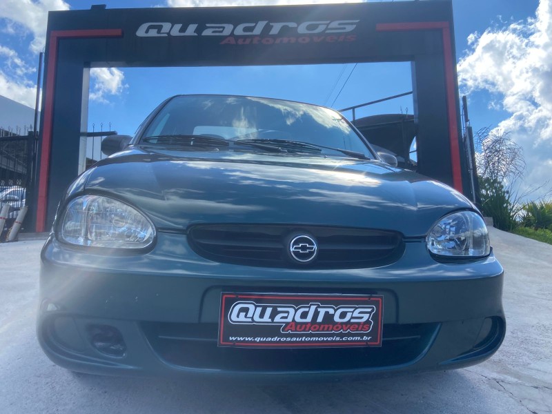 CORSA 1.6 MPFI CLASSIC SEDAN 8V GASOLINA 4P MANUAL - 2005 - CAXIAS DO SUL