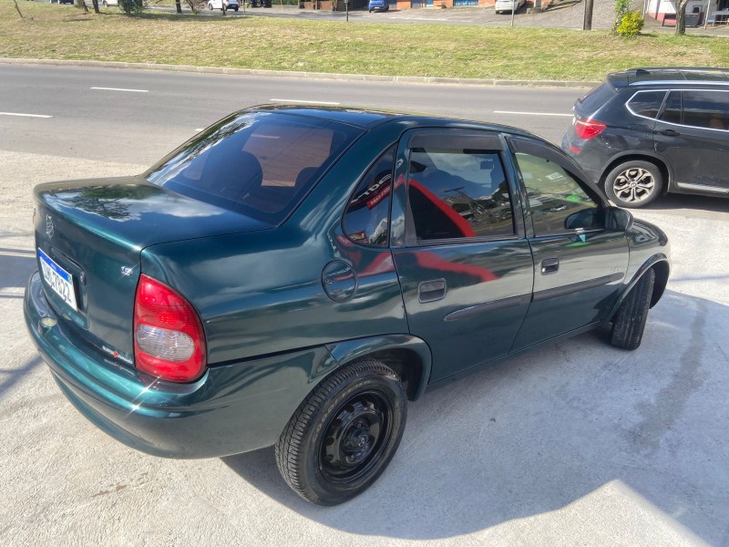 CORSA 1.6 MPFI CLASSIC SEDAN 8V GASOLINA 4P MANUAL - 2005 - CAXIAS DO SUL