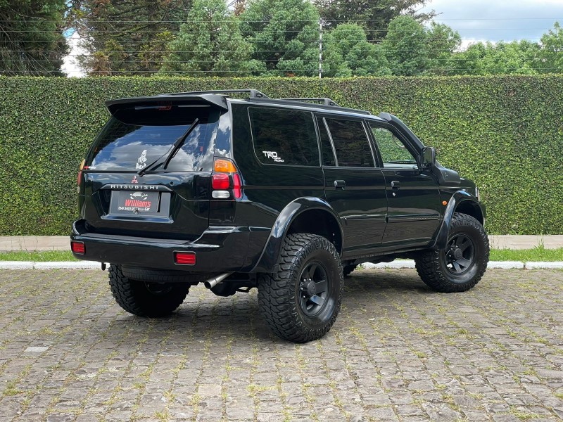PAJERO SPORT 3.0 SE 4X4 V6 24V GASOLINA 4P AUTOMÁTICO - 2003 - FARROUPILHA
