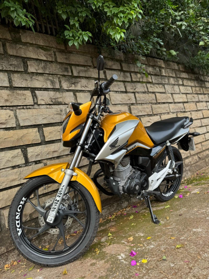 CG 160 TITAN - 2022 - LAJEADO