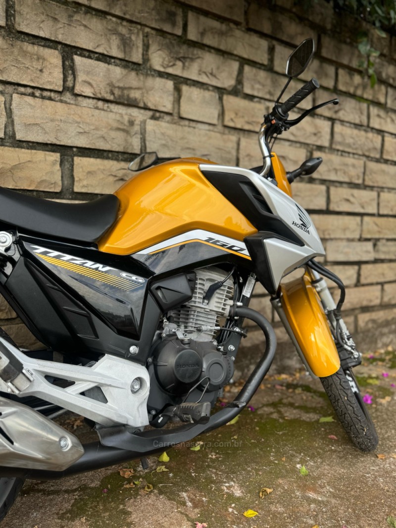 CG 160 TITAN - 2022 - LAJEADO