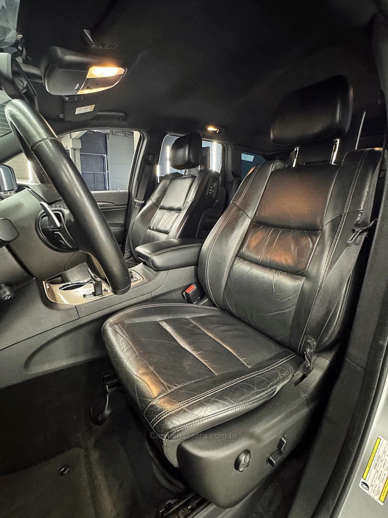 GRAND CHEROKEE 3.6 LIMITED 4X4 V6 24V GASOLINA 4P AUTOMATICO - 2015 - PASSO FUNDO