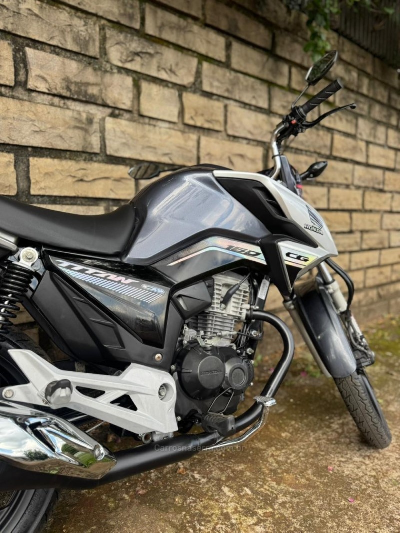 CG 160 TITAN - 2022 - LAJEADO