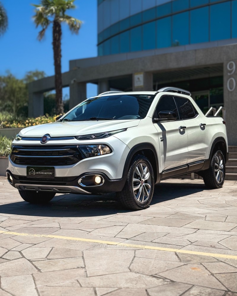 TORO 2.0 16V TURBO DIESEL VOLCANO AT9 4X4 AUTOMÁTICO - 2019 - NOVO HAMBURGO