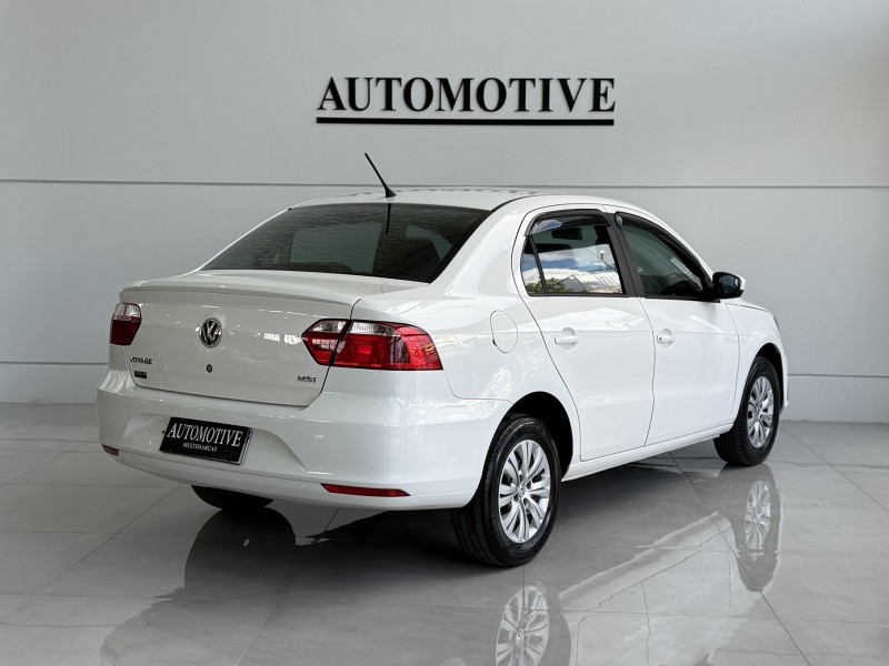 VOYAGE 1.6 MI TRENDLINE 8V FLEX 4P MANUAL - 2017 - CAXIAS DO SUL