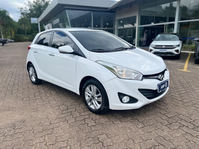 HB20 1.6 PREMIUM 16V FLEX 4P AUTOMÁTICO - 2015 - NOVA PETRóPOLIS
