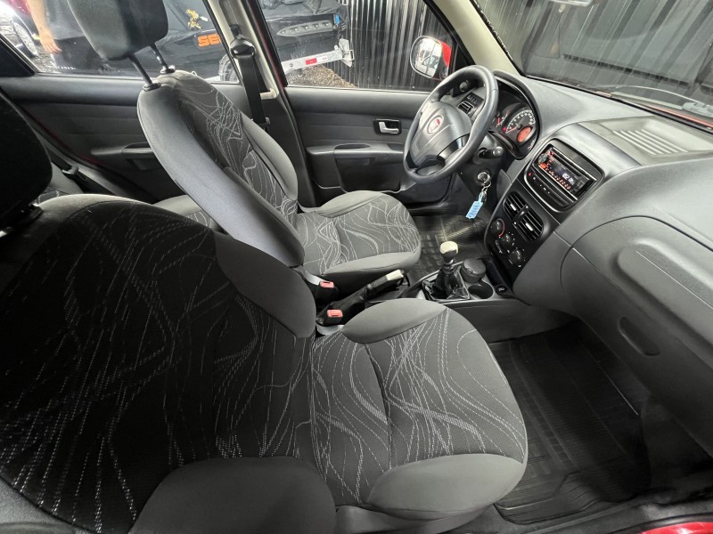 SIENA 1.0 MPI EL 8V FLEX 4P MANUAL - 2014 - CAXIAS DO SUL