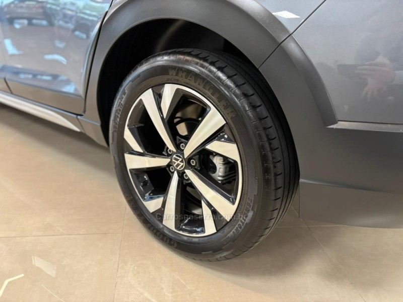 NIVUS 1.0 TSI HIGHLINE FLEX 4P AUTOMÁTICO - 2024 - CARLOS BARBOSA