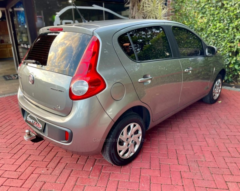 PALIO 1.4 MPI ATTRACTIVE 8V FLEX 4P MANUAL - 2013 - ROLANTE